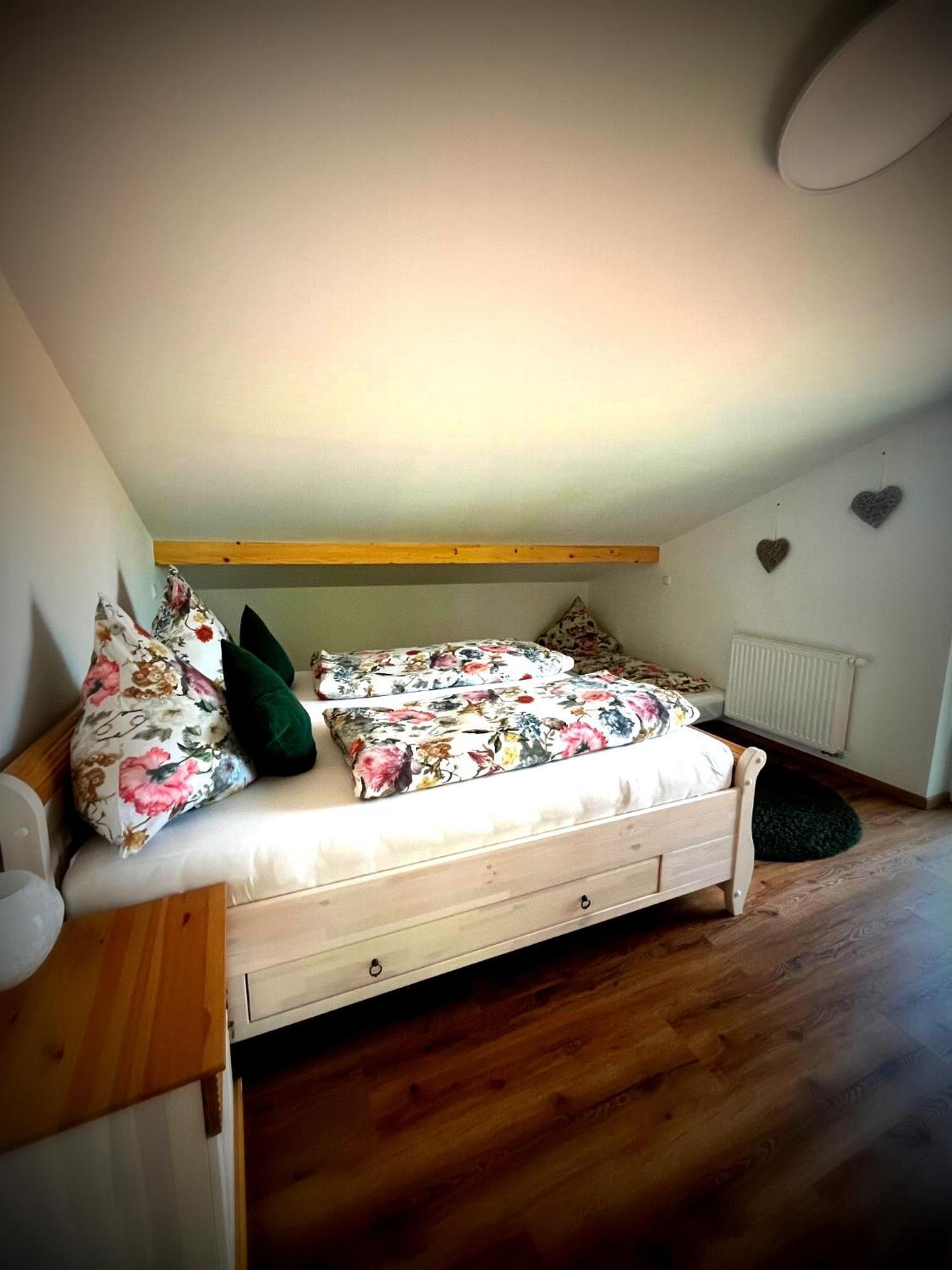 23 Neu Erbaute Ferienwohnung Mit Schloss- Und Panoramablick Halblech Exterior photo