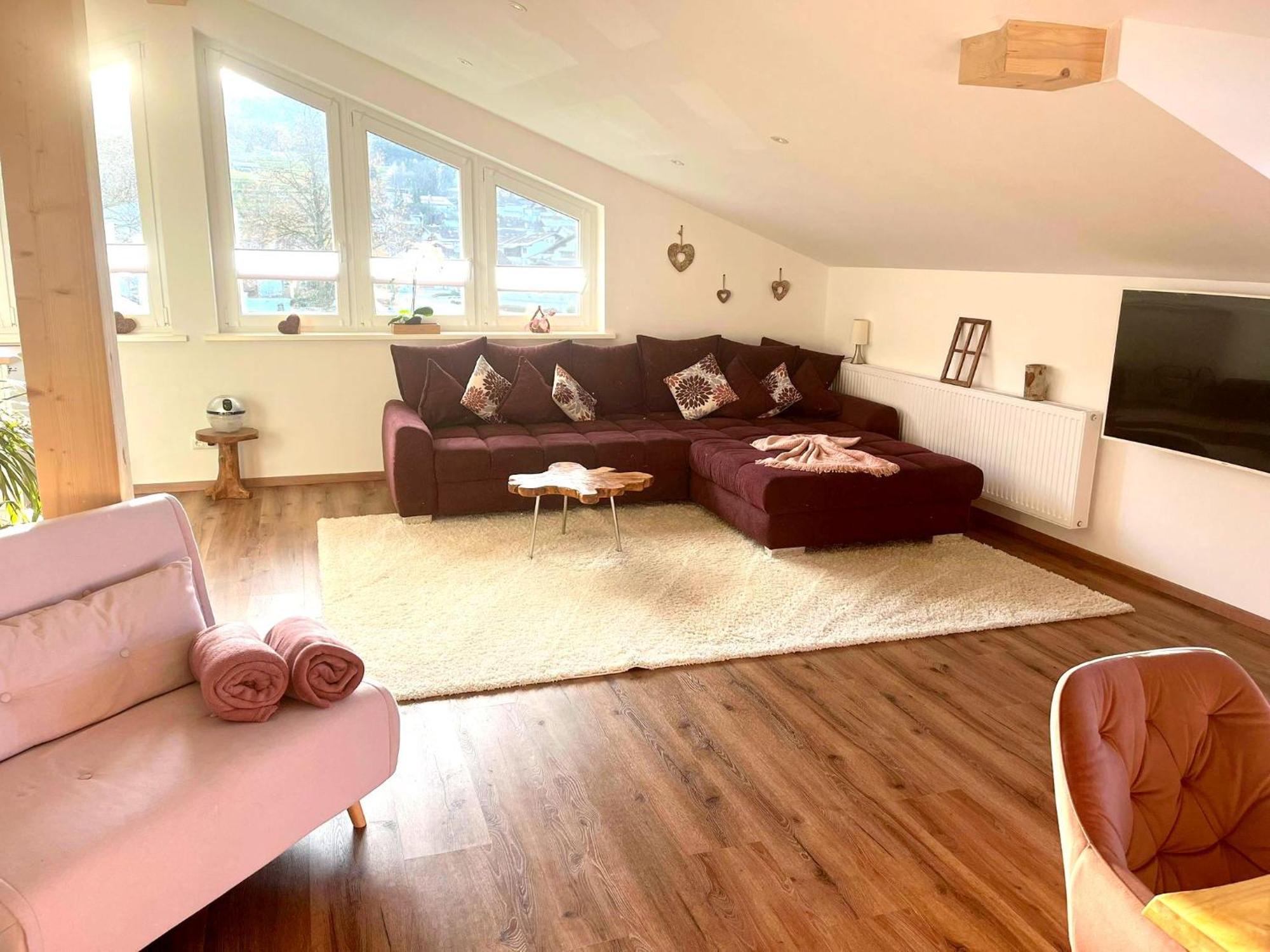 23 Neu Erbaute Ferienwohnung Mit Schloss- Und Panoramablick Halblech Exterior photo